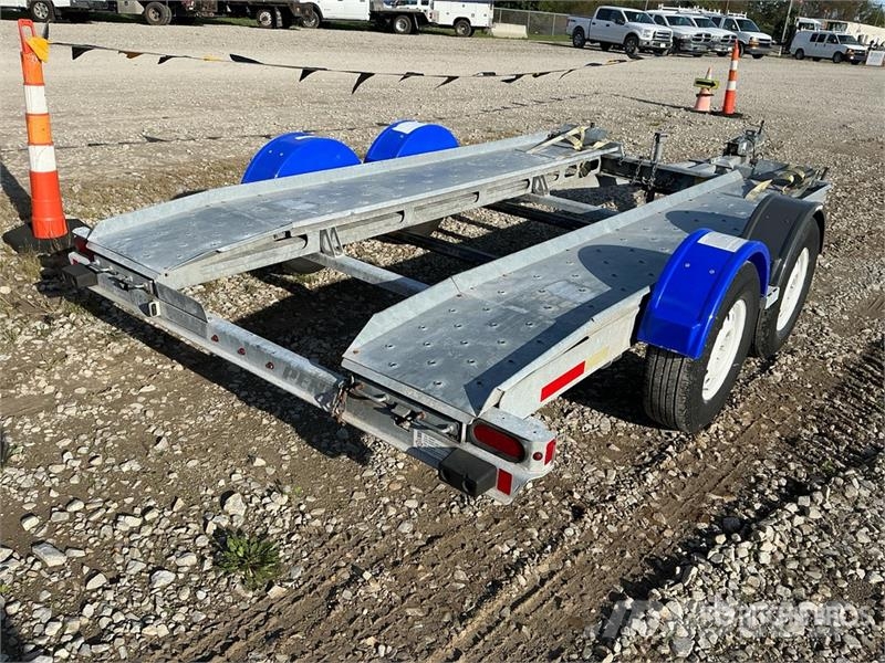 Demco Car Carrier Trailer Autotransportauflieger