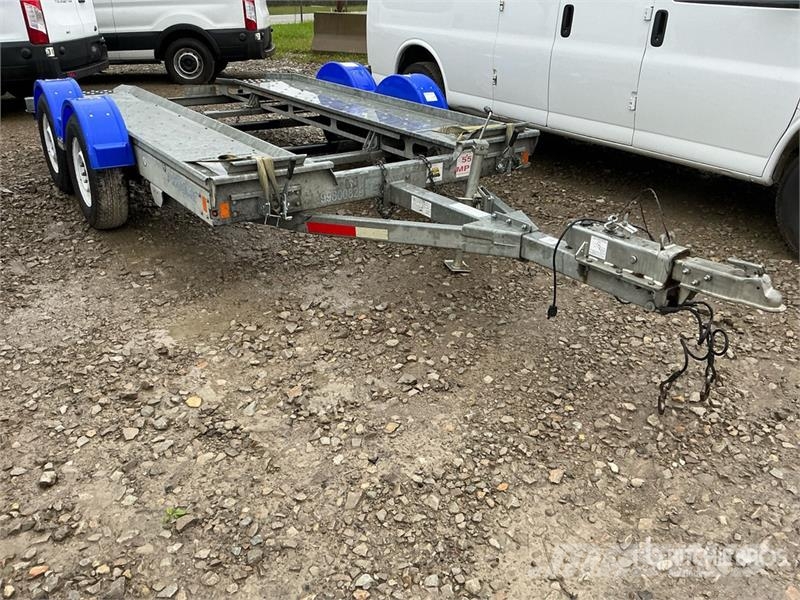 Demco T/A 1 Car Open Car Carrier Trailer Biltransporter Semi