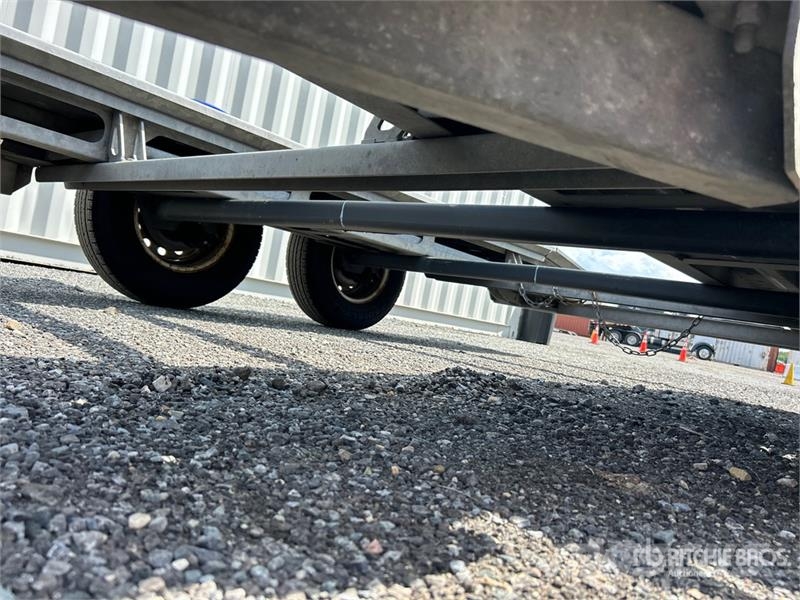 Demco T/A 1 Car Open Car Carrier Trailer Vehicle transport semi-trailers