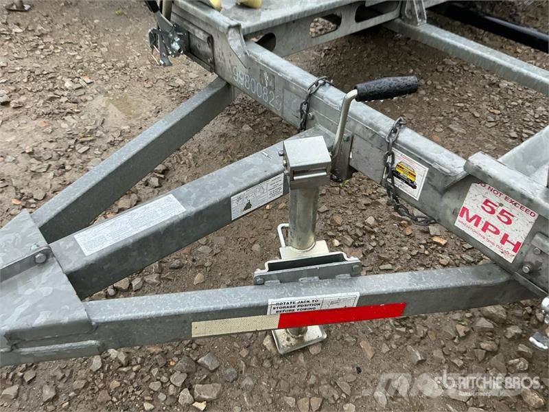 Demco T/A 1 Car Open Car Carrier Trailer Biltransporter Semi