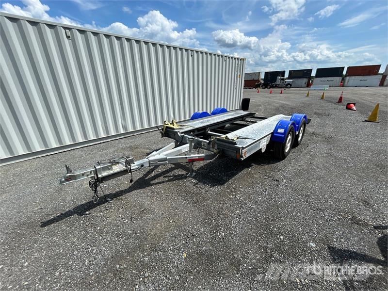 Demco T/A 1 Car Open Car Carrier Trailer Vehicle transport semi-trailers