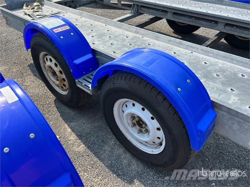 Demco T/A 1 Car Open Car Carrier Trailer Návesy na prepravu automobilov
