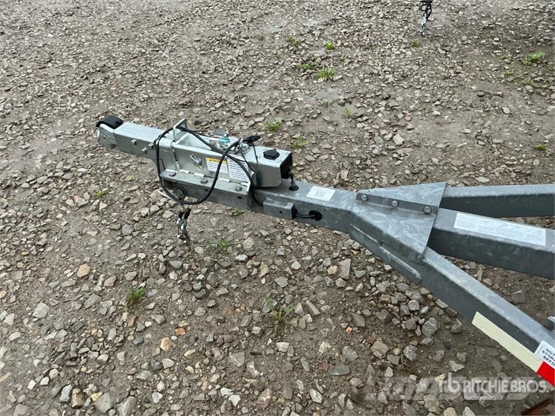 Demco T/A 1 Car Open Car Carrier Trailer Biltransporter Semi