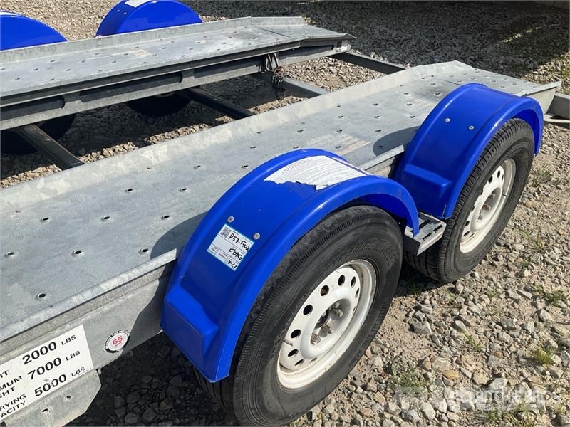 Demco T/A Open Car Carrier Trailer Vehicle transport semi-trailers