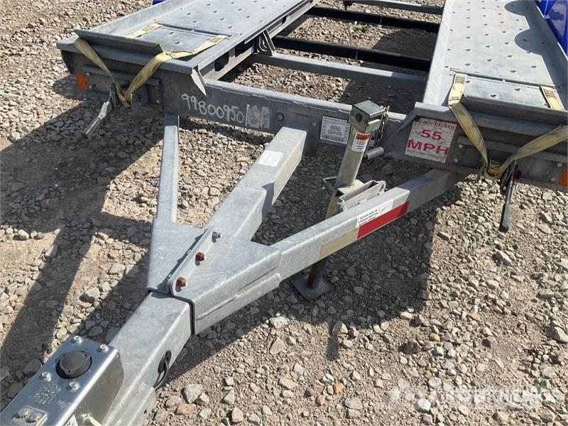 Demco T/A Open Car Carrier Trailer Vehicle transport semi-trailers