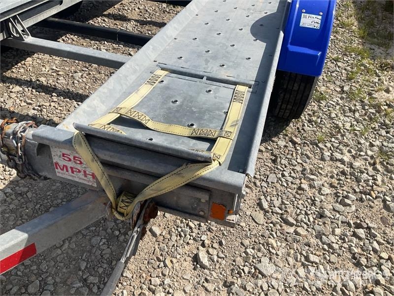 Demco T/A Open Car Carrier Trailer Vehicle transport semi-trailers