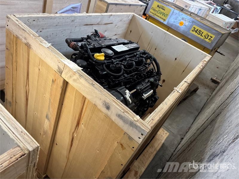 Deutz TD2.9L4 Engine エンジン