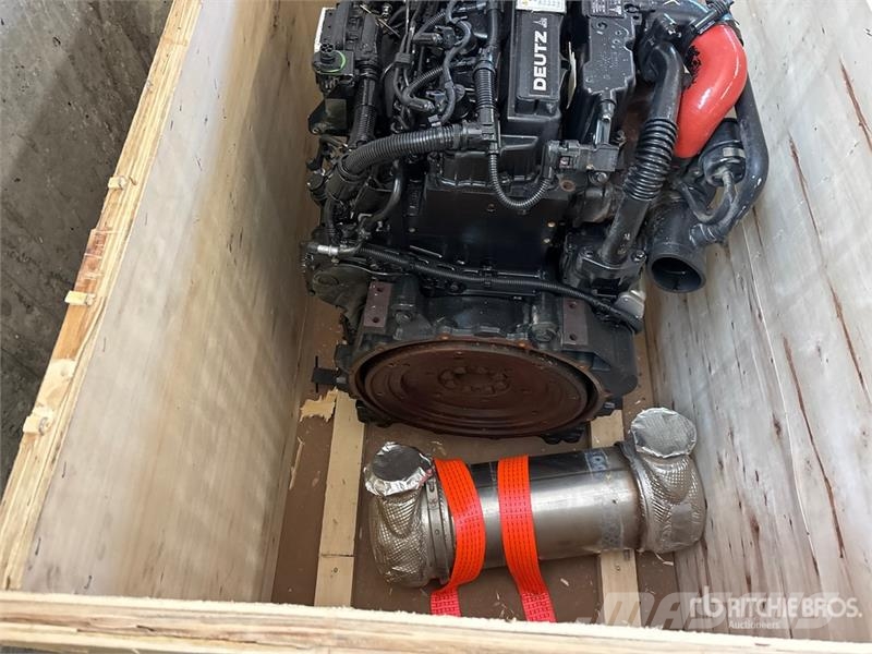 Deutz TD2.9L4 Engine エンジン