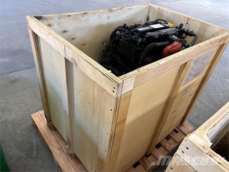 Deutz TD2.9L4 Engine エンジン