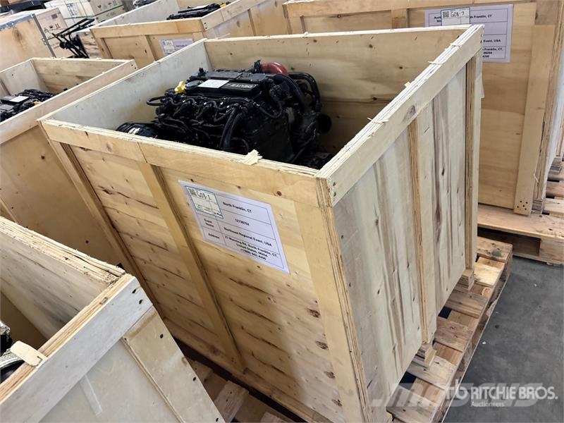 Deutz TD2.9L4 Engine エンジン