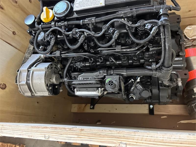 Deutz TD2.9L4 Engine エンジン