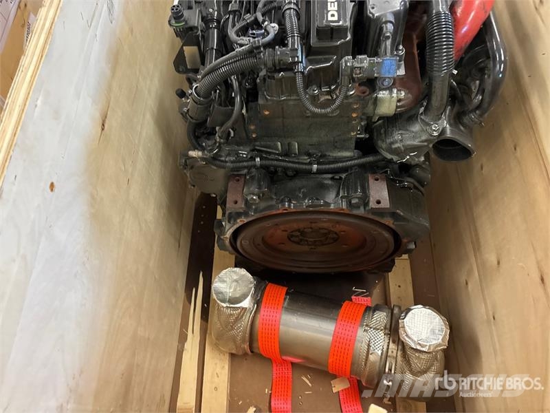 Deutz TD2.9L4 Engine エンジン