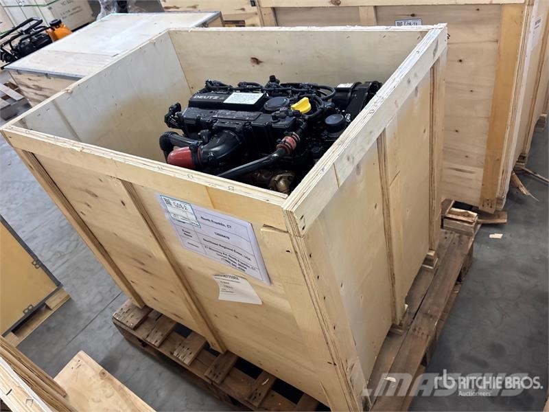 Deutz TD2.9L4 Engine エンジン