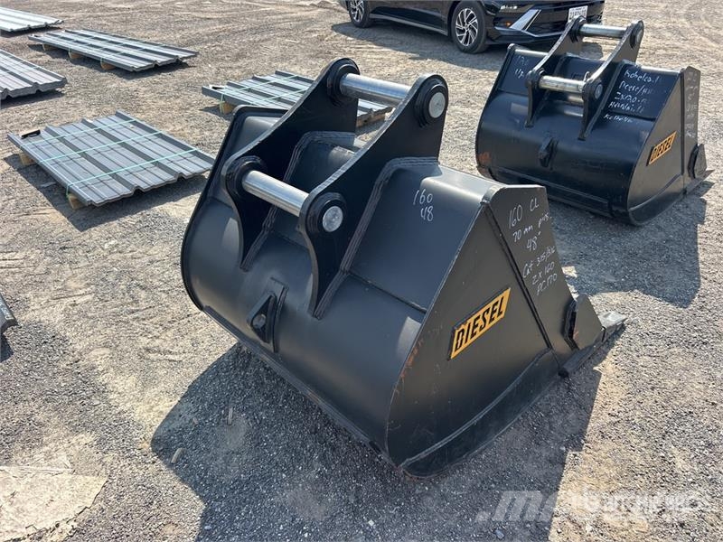  Diesel Equipment 170CL 48 in HD Tooth Excavator Bu Buckets