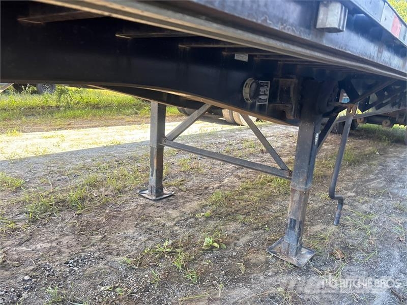 Direct Trailer T/A 45 ft T/A Flatbed Trailer Flatbed/Dropside trailers