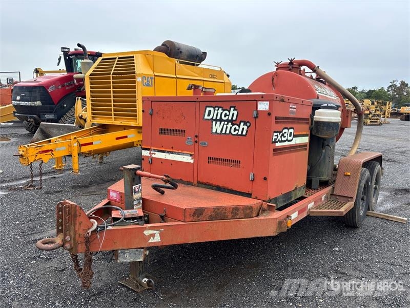 Ditch Witch FX30 Prikolice cisterne