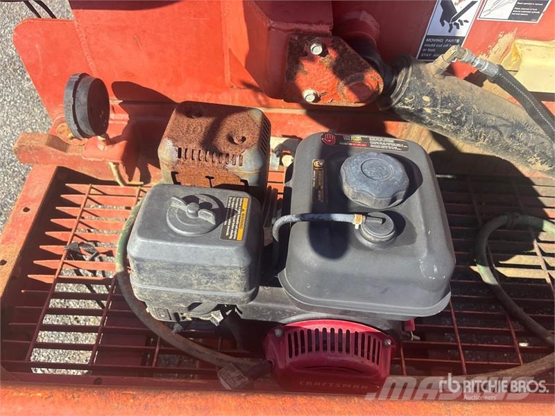Ditch Witch FX30 500 gal T/A Vacuum Excavation Unit (Inoperabl Porauskaluston varaosat
