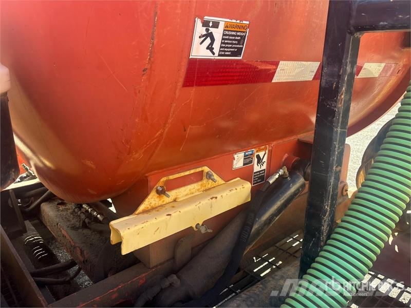 Ditch Witch FX30 500 gal T/A Vacuum Excavation Unit (Inoperabl Porauskaluston varaosat