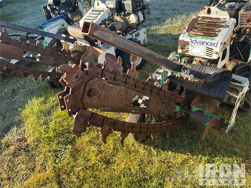 Ditch Witch RT12 Walk Behind Trencher Grabenfräse