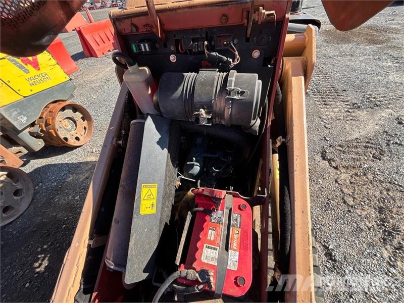 Ditch Witch SK750 Φορτωτάκια