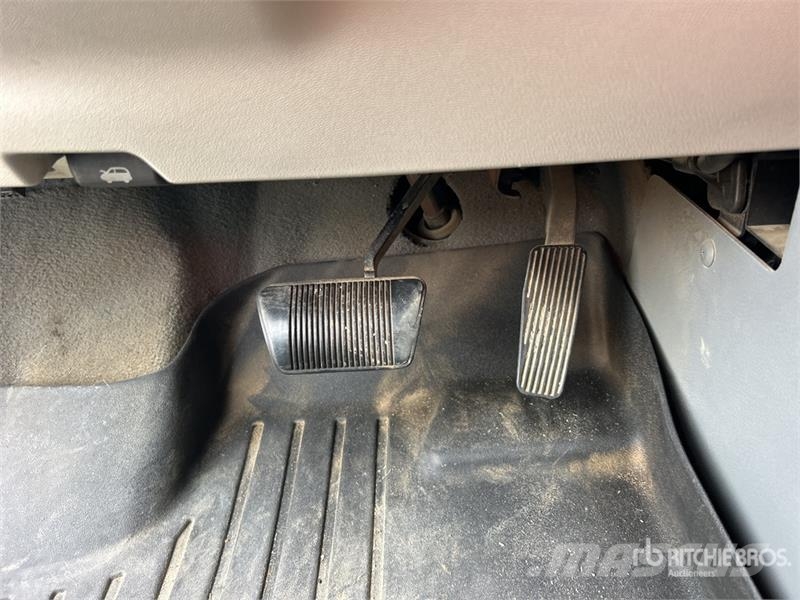Dodge Caravan SE Automašīnas