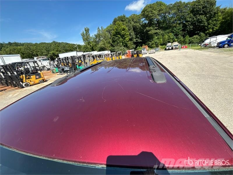 Dodge Grand Caravan SXT Minivan 자동차