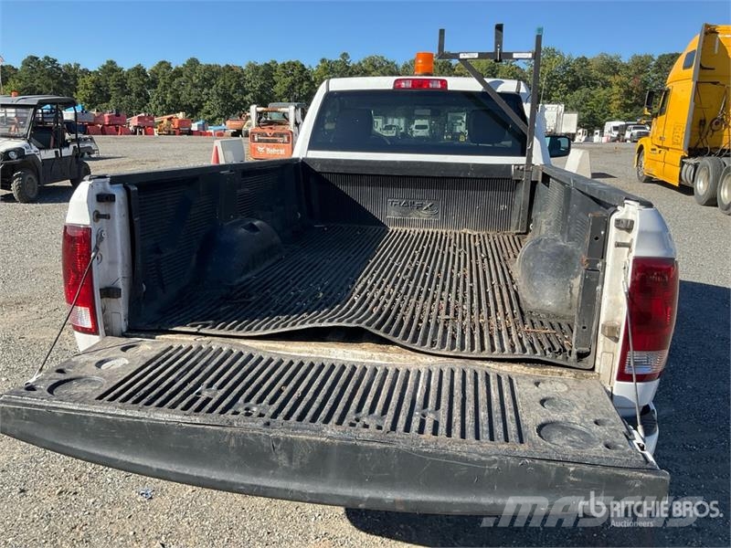 Dodge Ram 2500 その他