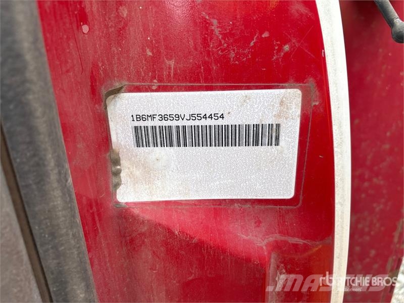 Dodge Ram 3500 Vieglais kravas automobilis/izkraušana no sāniem
