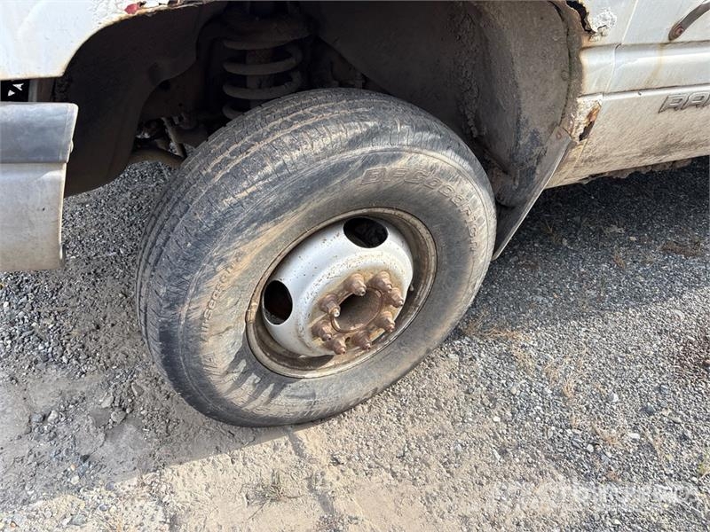 Dodge Ram 3500 Vieglais kravas automobilis/izkraušana no sāniem