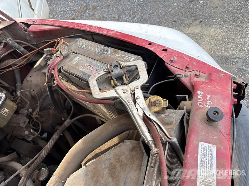 Dodge Ram 3500 Vieglais kravas automobilis/izkraušana no sāniem