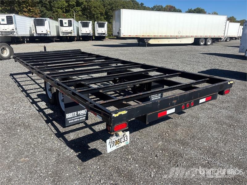 Doolittle 20 ft T/A Equipment Trailer Прицепы-Автовозы