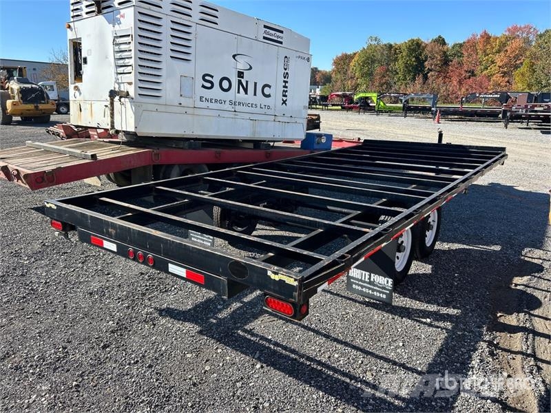  Doolittle 20 ft T/A Equipment Trailer Remolques para transporte de vehículos