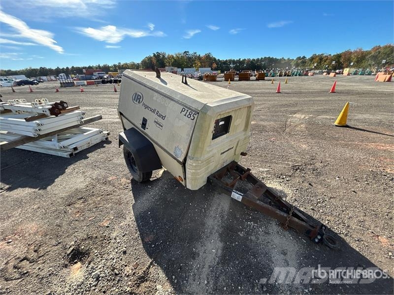 Doosan P185WYM-T4I コンプレッサー
