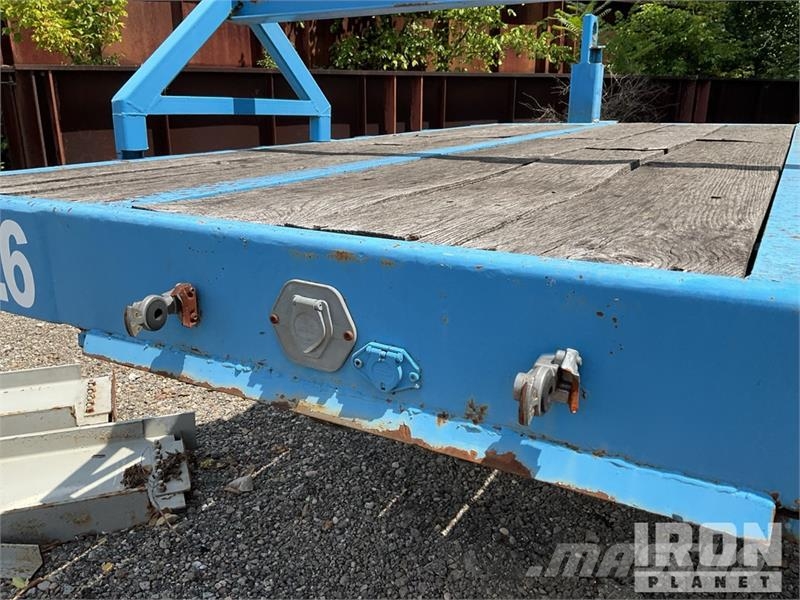 Dorsey 40 ft T/A Specialty Trailer Mélybölcsős
