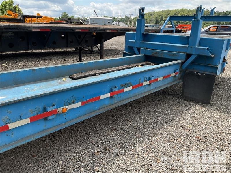 Dorsey 40 ft T/A Specialty Trailer Mélybölcsős