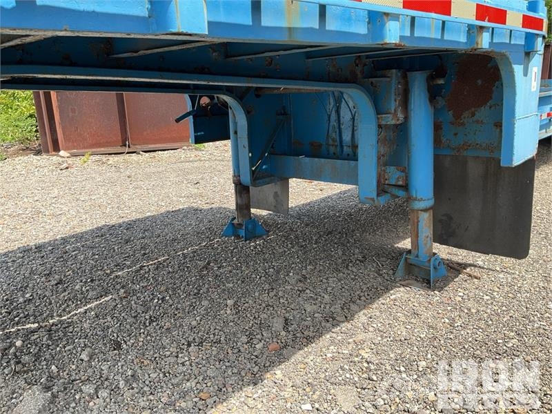 Dorsey 40 ft T/A Specialty Trailer Mélybölcsős