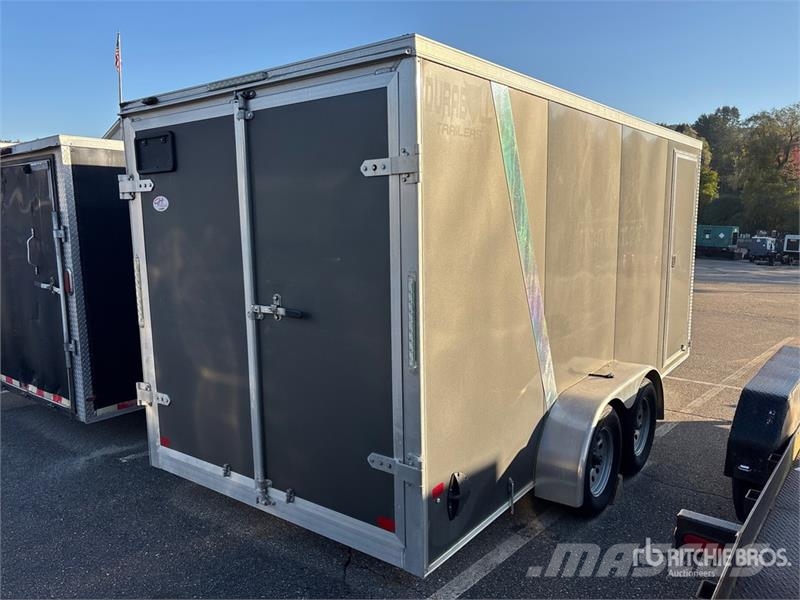  Durabull 16 ft T/A Enclosed Trailer Причепи-фургони