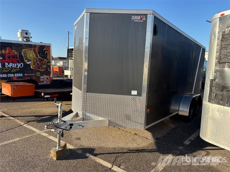  Durabull 16 ft T/A Enclosed Trailer Причепи-фургони