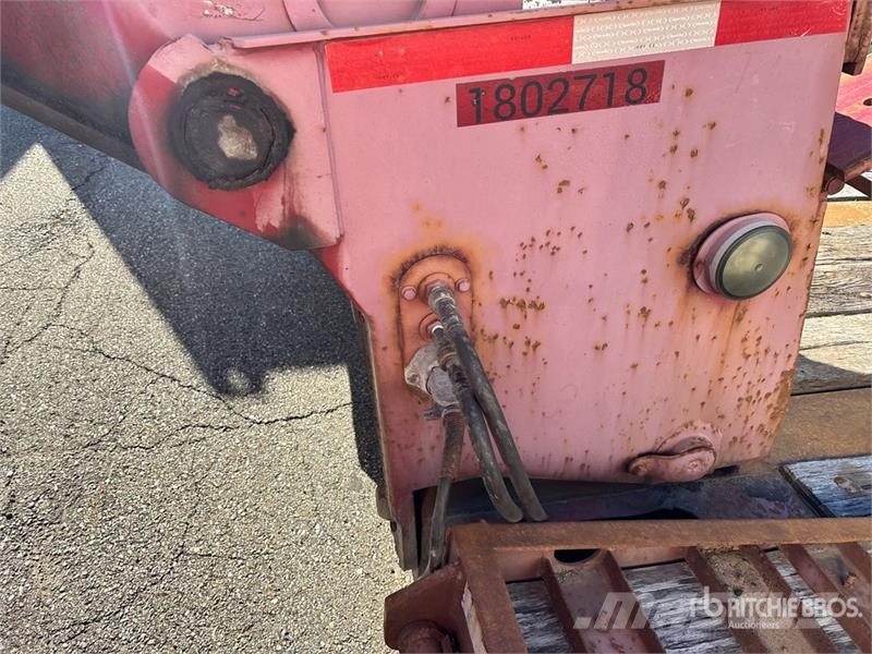 Eager Beaver 50GSL-PT Tri/A Lowboy Trailer Низкорамные прицепы