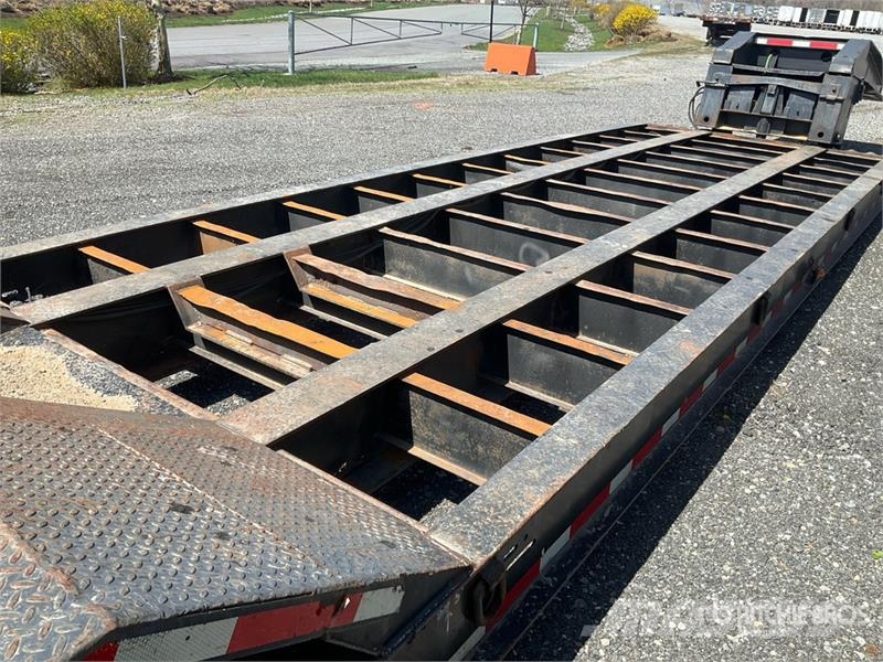 Eager Beaver 50GSL Tri/A Removable Gooseneck Lowboy Trailer Niski utovarivači