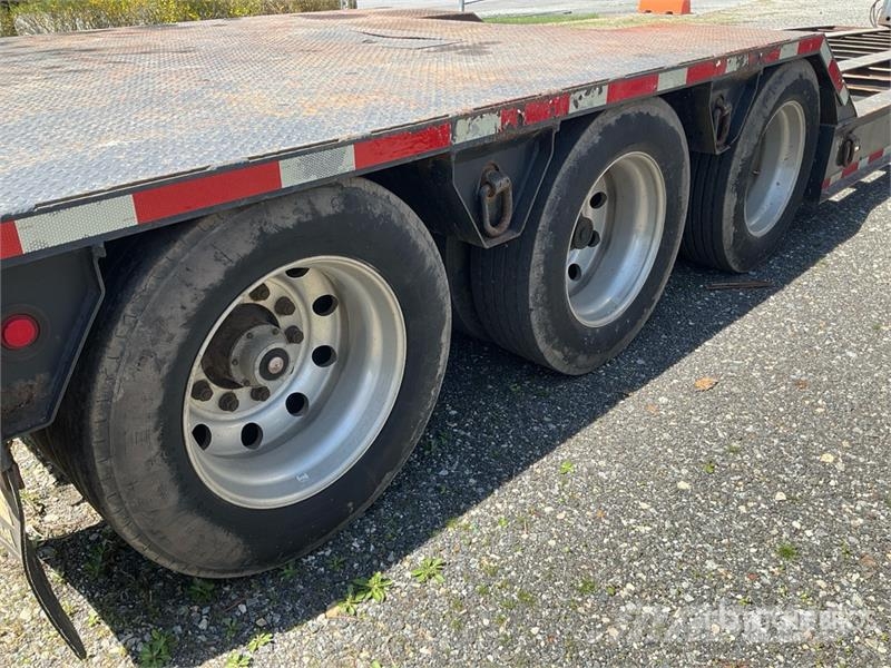 Eager Beaver 50GSL Tri/A Removable Gooseneck Lowboy Trailer Niski utovarivači
