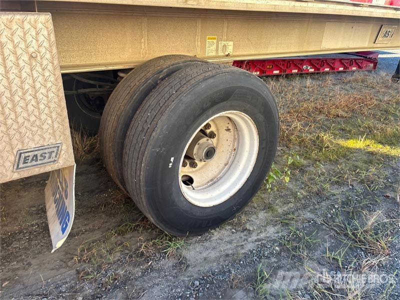  East 48 ft T/A Flatbed Trailer مقطوروات مسطحة/مفصلية الجوانب