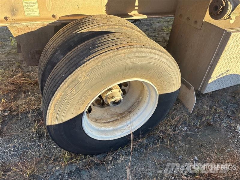  East 48 ft T/A Flatbed Trailer مقطوروات مسطحة/مفصلية الجوانب