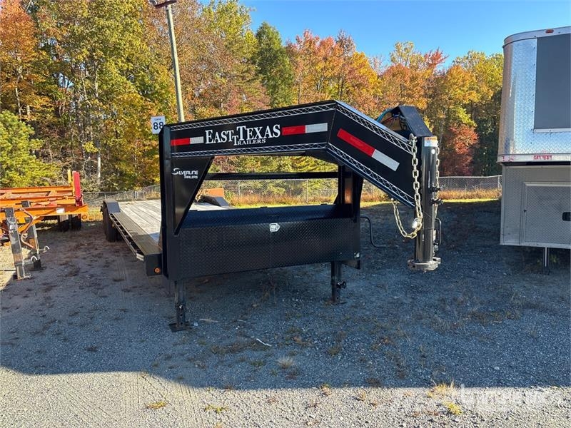 East Mfg Texas 32 ft T/A Gooseneck Equipment Trailer Prikolice za prevoz vozil
