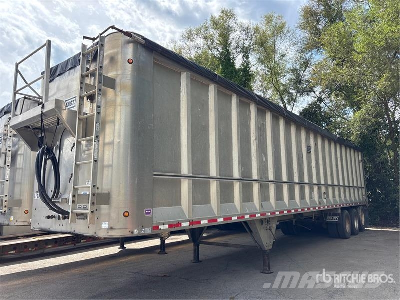 East SE 48 ft Tri/A Aluminum Live Bottom Trailer ウォーキングフロアー(セミトレーラー)