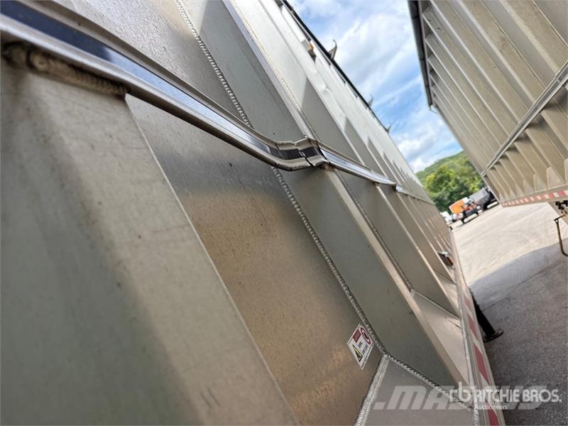 East SE 48 ft Tri/A Aluminum Live Bottom Trailer ウォーキングフロアー(セミトレーラー)