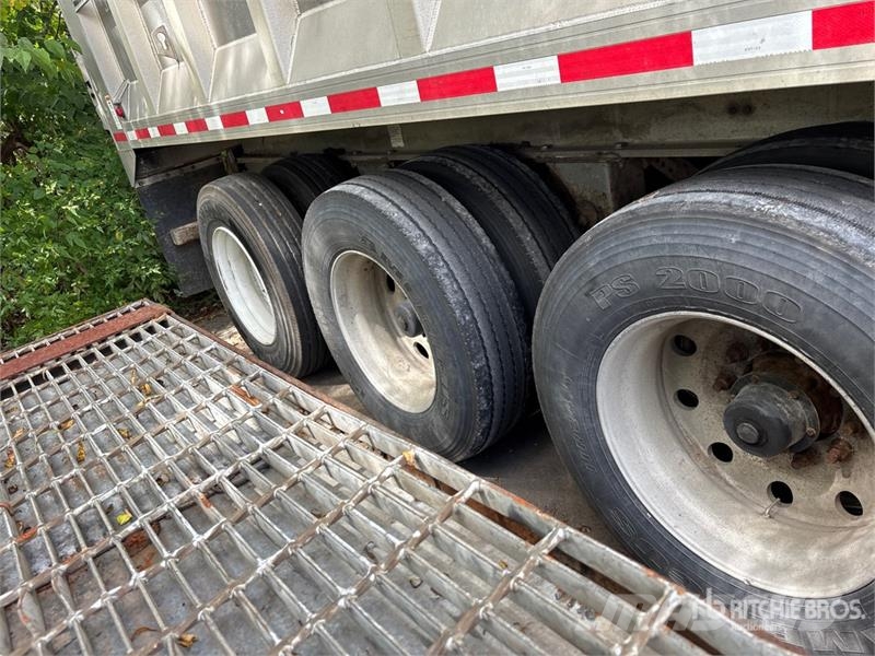 East SE 48 ft Tri/A Aluminum Live Bottom Trailer ウォーキングフロアー(セミトレーラー)