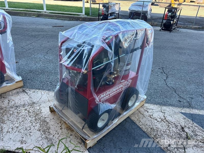 Easy-Kleen Magnum Gold Pressure Washer (Unused) Мийні апарати низького тиску