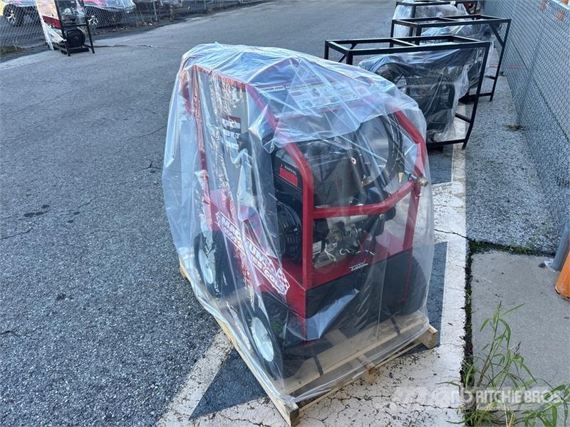 Easy-Kleen Magnum Gold Pressure Washer (Unused) Мийні апарати низького тиску