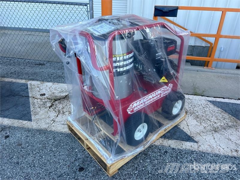 Easy-Kleen Magnum Gold Pressure Washer (Unused) Мийні апарати низького тиску